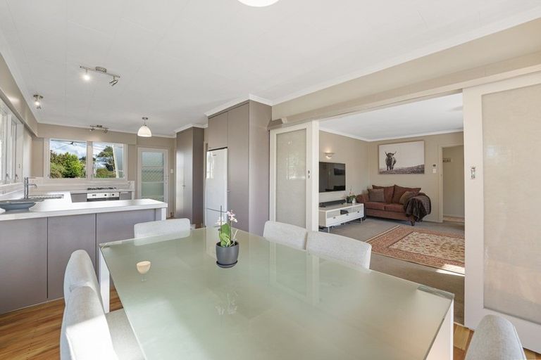 Photo of property in 293 Huatoki Street, Upper Vogeltown, New Plymouth, 4310
