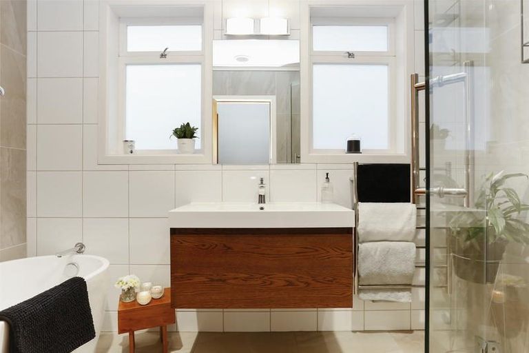 Photo of property in 125 Parrs Cross Road, Glen Eden, Auckland, 0612