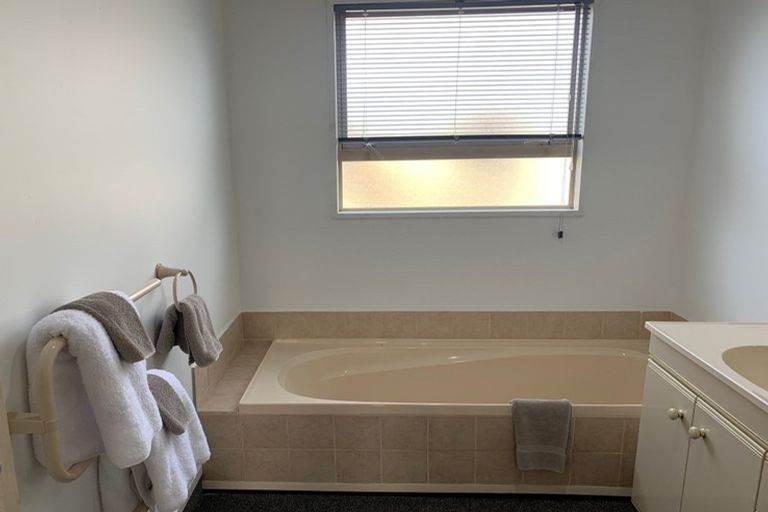 Photo of property in 9b Carlow Place, Cromwell, 9310