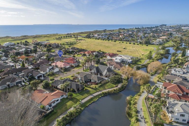 Photo of property in 16 Bermuda Drive, Papamoa Beach, Papamoa, 3118