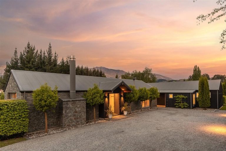Photo of property in 531 Speargrass Flat Road, Lake Hayes, Queenstown, 9371