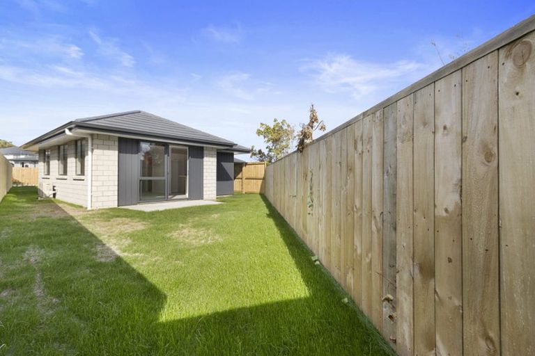 Photo of property in 2/20 Alanbrooke Place, Beerescourt, Hamilton, 3200