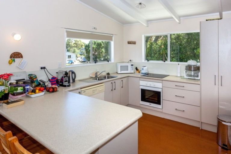 Photo of property in 63 Oyster Drive, Cooks Beach, Whitianga, 3591