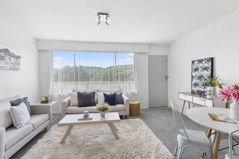 Photo of property in 4/153 Main Road, Tawa, Wellington, 5028