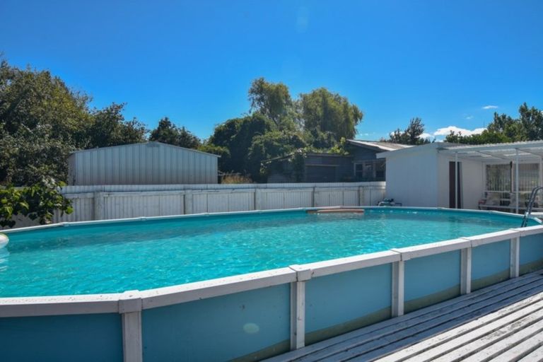 Photo of property in 35 Clifton Avenue, Carterton, 5713