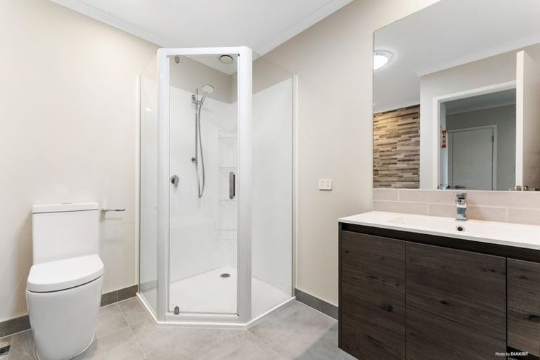 Photo of property in 12 Malcolm Calder Road, Hobsonville, Auckland, 0616