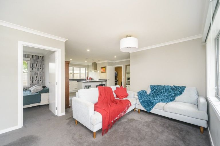 Photo of property in 528a Featherston Street, Roslyn, Palmerston North, 4414