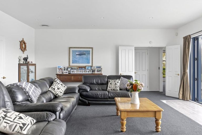 Photo of property in 21 Pencarrow Road, Tamahere, Hamilton, 3283