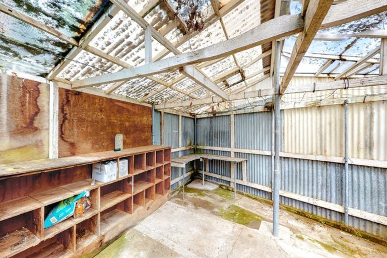 Photo of property in 25 Tama Street, Alicetown, Lower Hutt, 5010