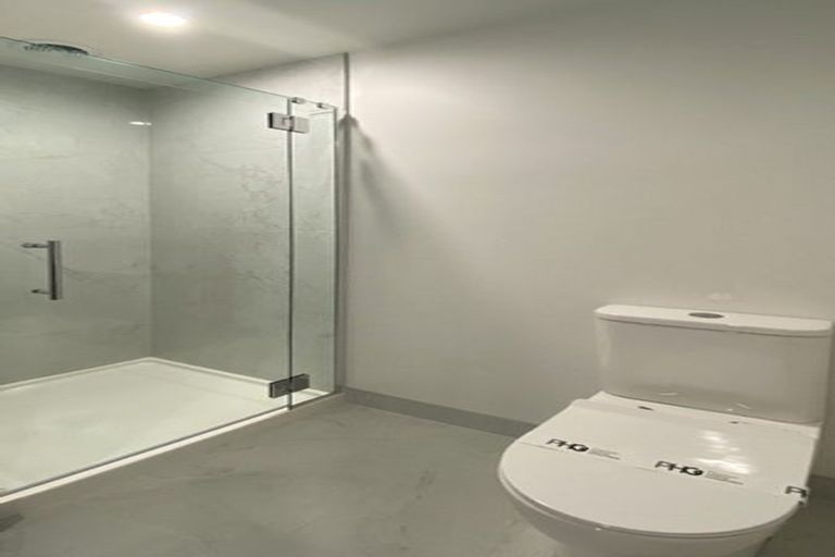 Photo of property in 10 Tuputupu Drive, Kumeu, 0810