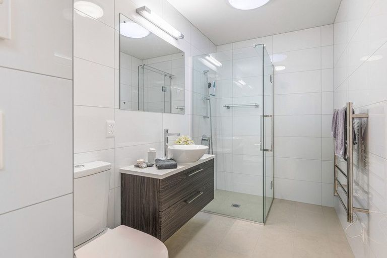 Photo of property in 130 Landmark Terrace, Orewa, 0931