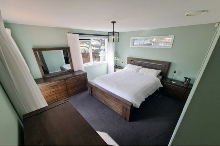 Photo of property in 21 Foster Street, Taita, Lower Hutt, 5011