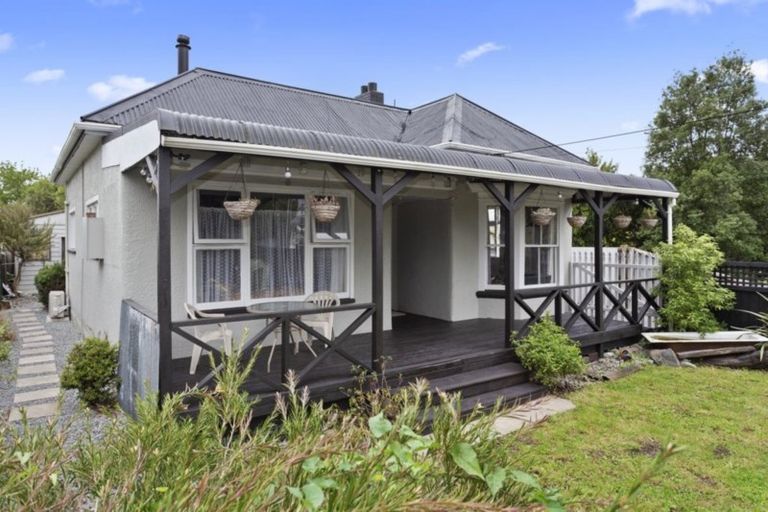 Photo of property in 84 Main North Road, Woodend, 7610