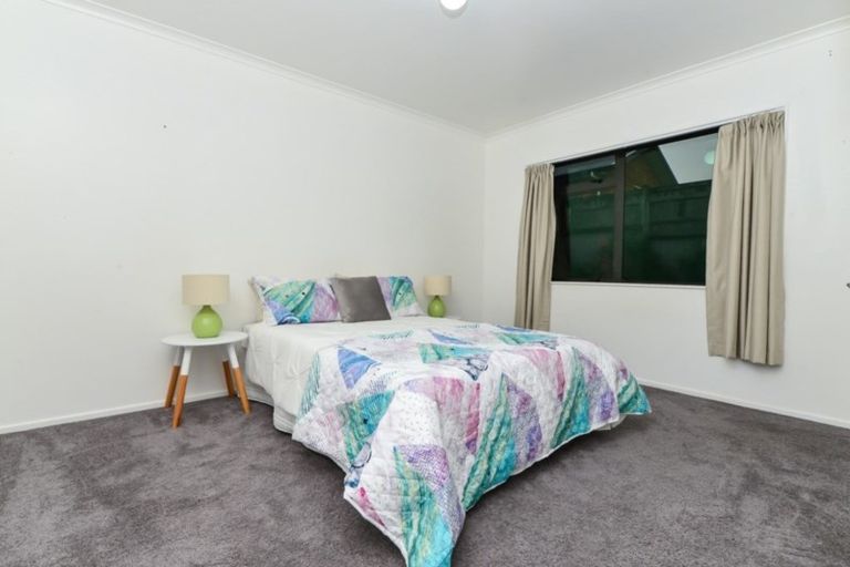 Photo of property in 17 Dorchester Place, Nawton, Hamilton, 3200