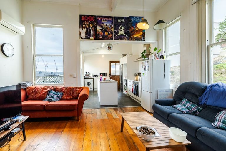 Photo of property in 74 London Street, Dunedin Central, Dunedin, 9016