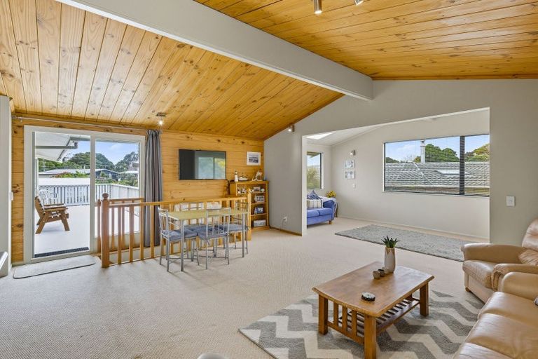 Photo of property in 13 Grange Park Avenue, Raumati South, Paraparaumu, 5032