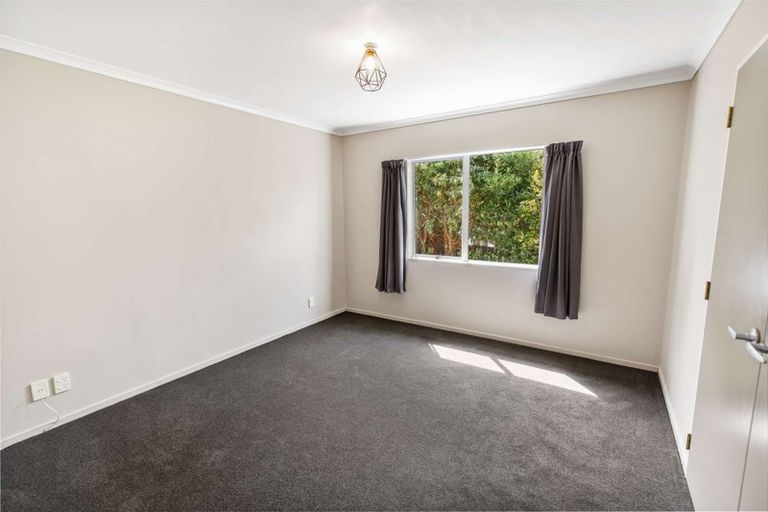 Photo of property in 19 Waitote Street, Castlecliff, Whanganui, 4501