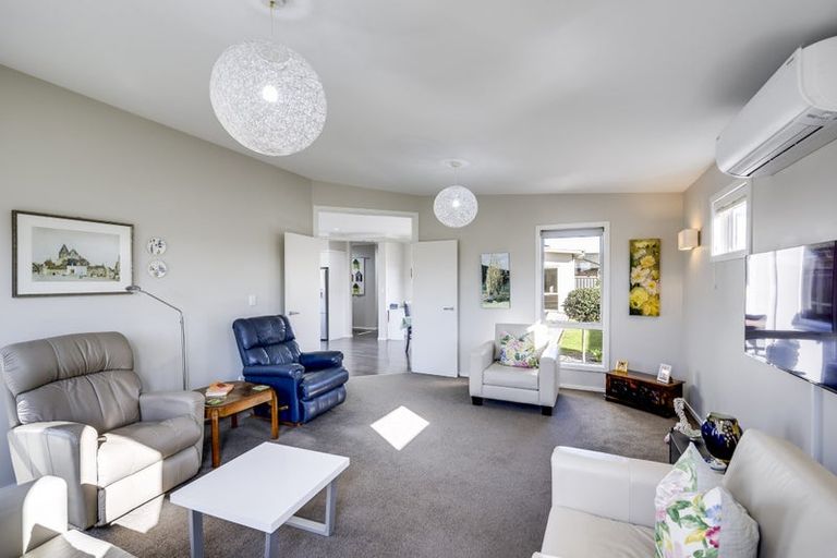 Photo of property in 31 Pacific Avenue, Poraiti, Napier, 4112