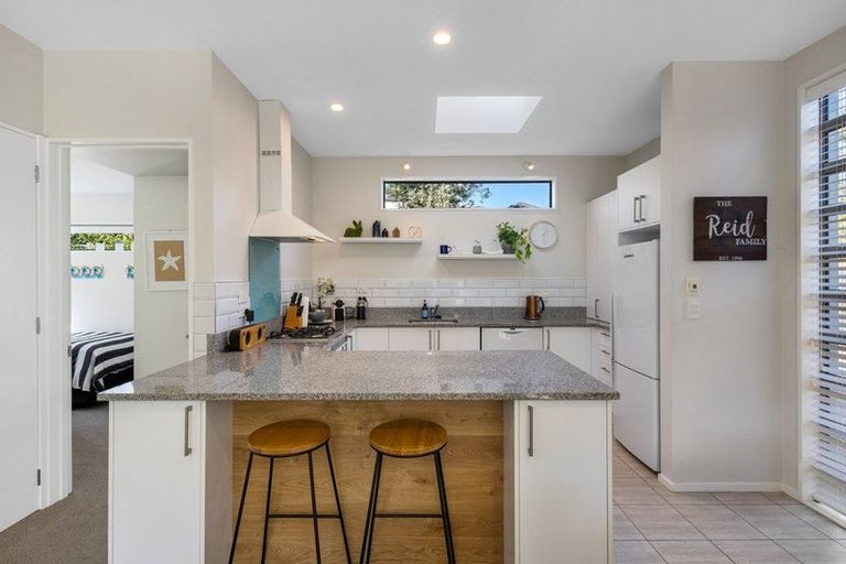 Photo of property in 110b Hamilton Avenue, Ilam, Christchurch, 8041