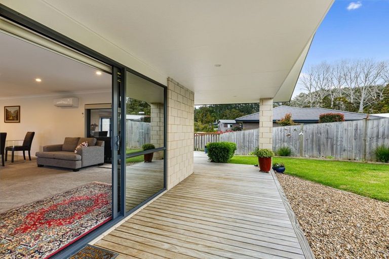Photo of property in 3 Wharuka Glade, Mangawhai, 0505