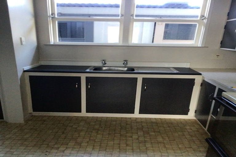 Photo of property in 3/54 Weston Avenue, Roslyn, Palmerston North, 4414