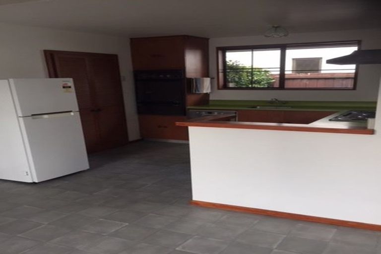 Photo of property in 31 Sayers Crescent, Ilam, Christchurch, 8041