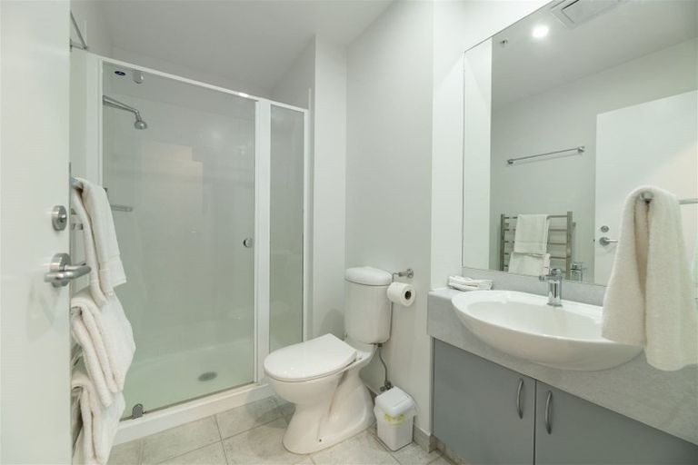 Photo of property in 17/12 Maunganui Road, Mount Maunganui, 3116