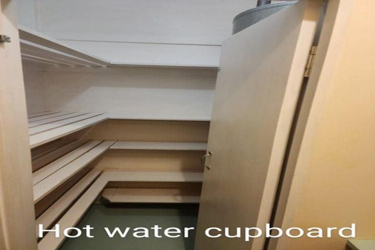 Photo of property in 30 Crest Road, Akatarawa, Upper Hutt, 5372