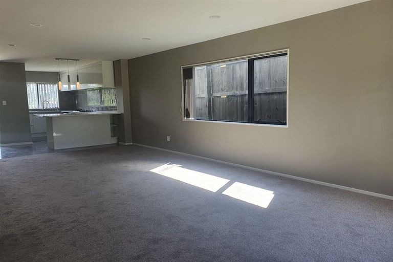 Photo of property in 11 Paneika Lane, Otahuhu, Auckland, 1062