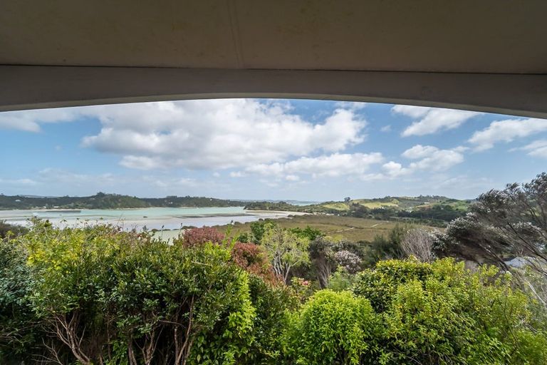 Photo of property in 9 Toi Track, Russell, 0272