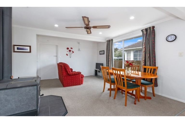 Photo of property in 15 Hillary Crescent, Upper Riccarton, Christchurch, 8041