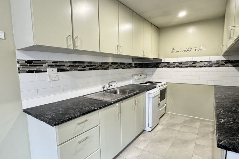 Photo of property in 3/260 Lincoln Road, Addington, Christchurch, 8024