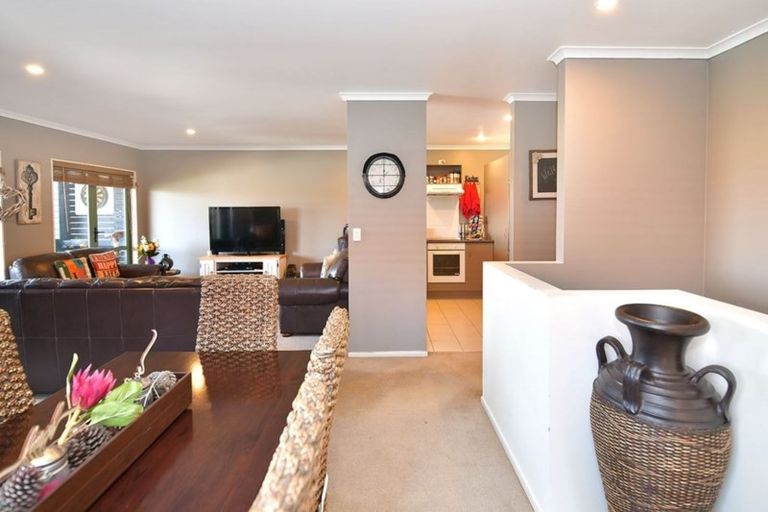 Photo of property in 34 Midshipman Court, Gulf Harbour, Whangaparaoa, 0930