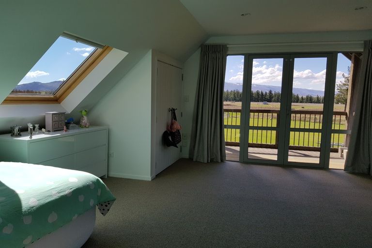 Photo of property in 380 Letts Gully Road, Letts Gully, Alexandra, 9393