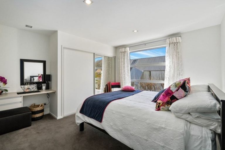 Photo of property in 47 Glandovey Road, Fendalton, Christchurch, 8052