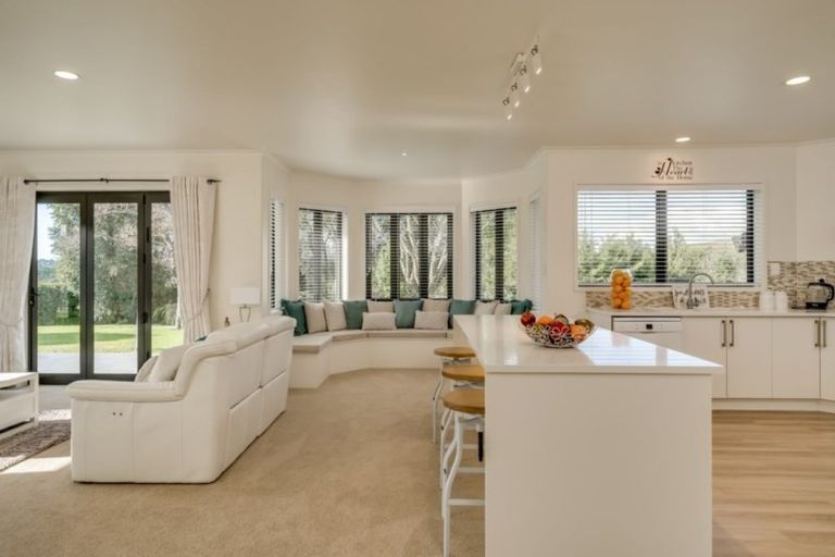 Photo of property in 17 Te Karaka Drive, Te Puna, Tauranga, 3174