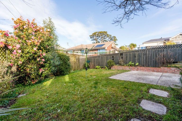 Photo of property in 143 Kenmure Road, Kenmure, Dunedin, 9011