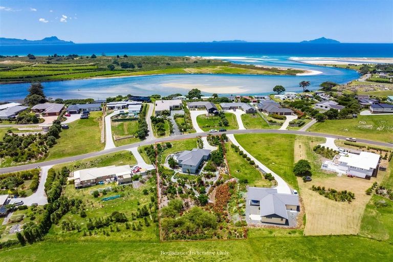 Photo of property in 30 Seascape Crescent, Waipu, 0582