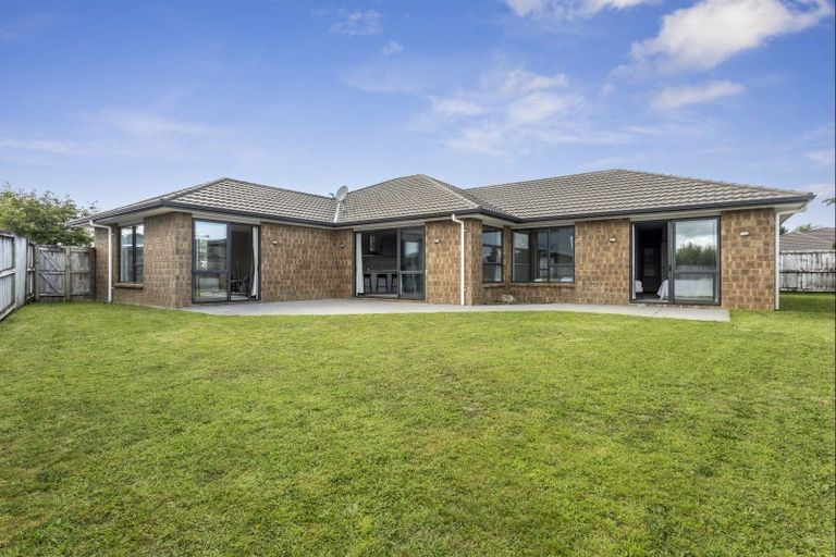 Photo of property in 5 Vosper Close, Leamington, Cambridge, 3432