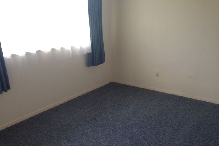 Photo of property in 10 Manapouri Street, Tikipunga, Whangarei, 0112