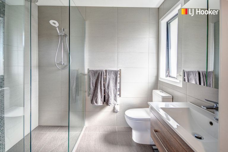 Photo of property in 13 Caledonia Drive, Mosgiel, 9024