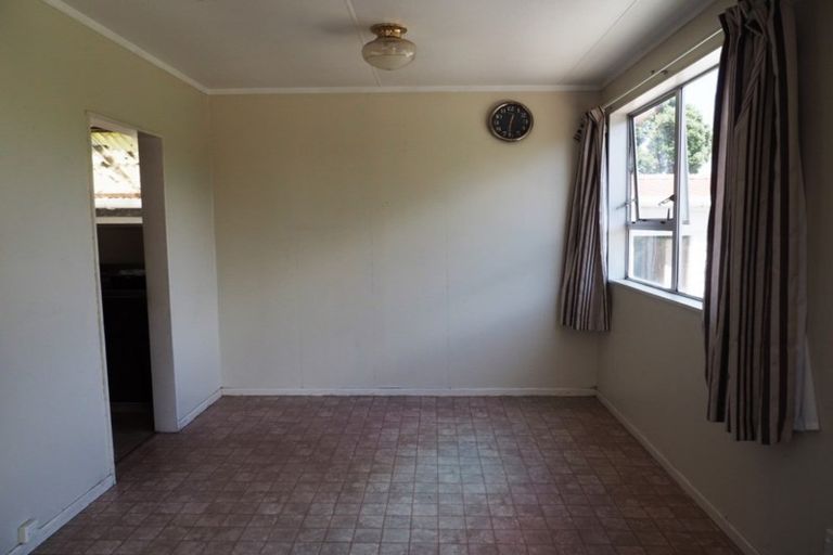 Photo of property in 3 Makarini Street, Paraparaumu, 5032