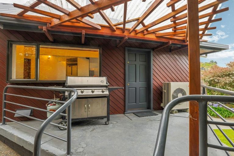 Photo of property in 3/37 Augusta Street, Redcliffs, Christchurch, 8081