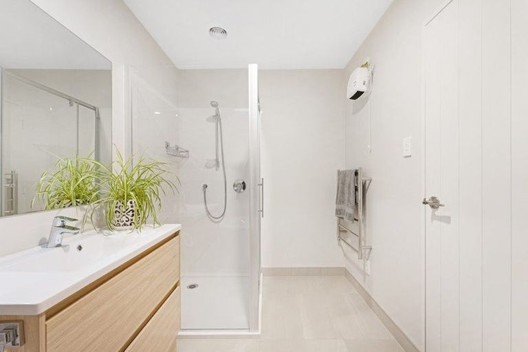 Photo of property in 29 Bight Road, Long Bay, Auckland, 0630