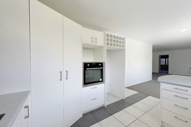 Photo of property in 29 Somerton Drive, Huntington, Hamilton, 3210