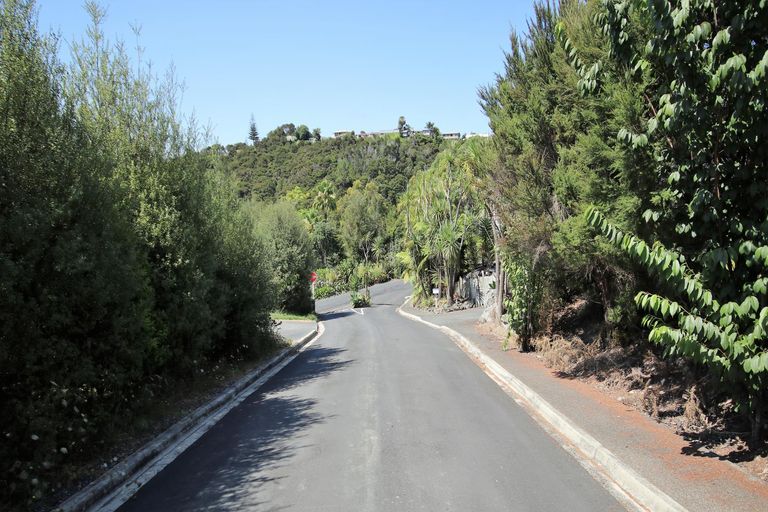 Photo of property in 3 Waterview Place, Haruru, 0204