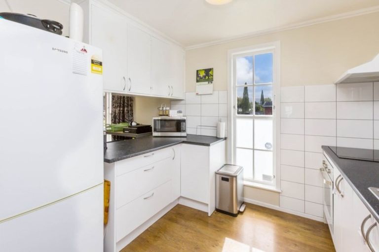 Photo of property in 35 Tacoma Drive, Totara Park, Upper Hutt, 5018