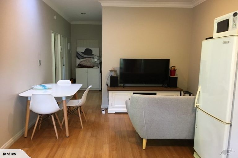 Photo of property in 3c Tainui Street, Torbay, Auckland, 0630