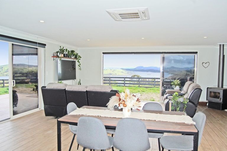 Photo of property in 173 Rangiora Road, Kaiwaka, 0573