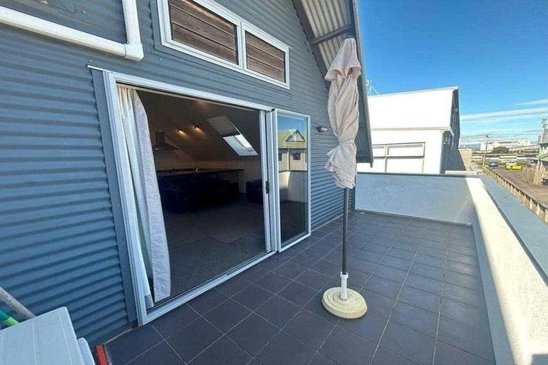 Photo of property in 40g Miro Street, Mount Maunganui, 3116